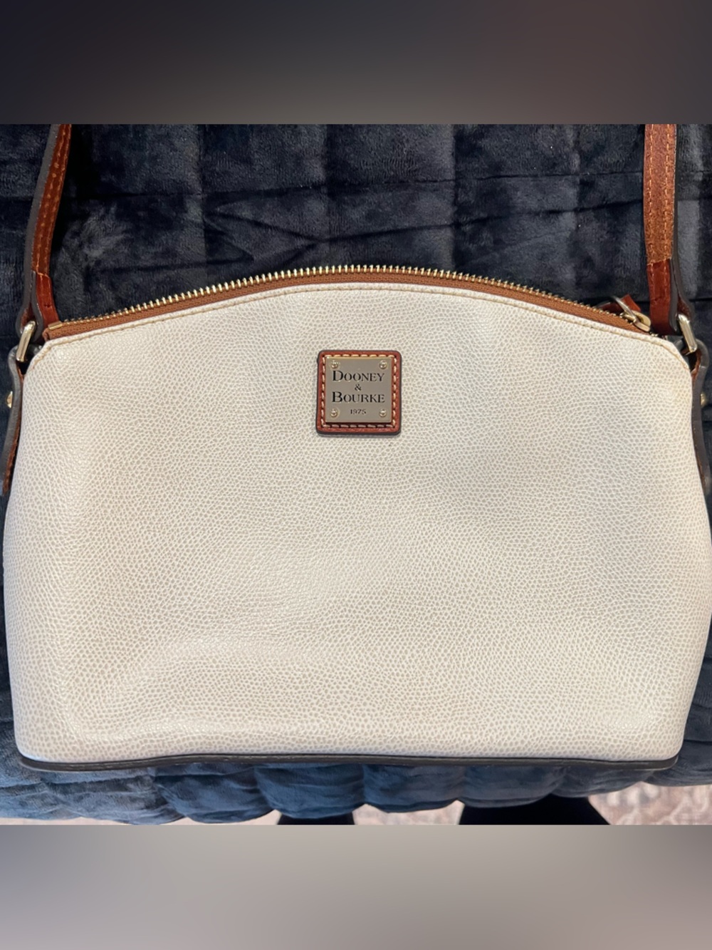 Dooney & Bourke Creamy White Leather Crossbody Bag